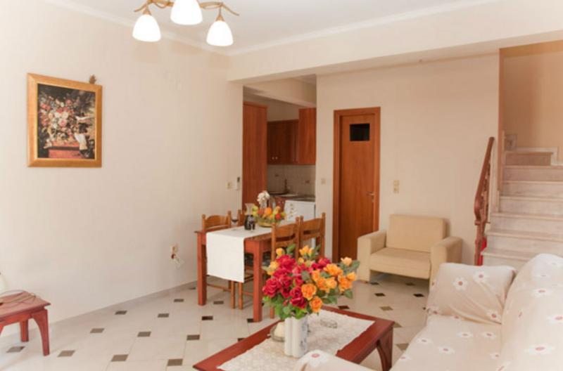 Liocharis Apartments Lourdata  Exterior photo